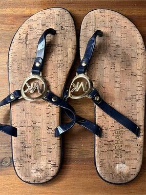 Michael Kors MK Charm Jelly Sandals Logo Cork Thong Flip Flops